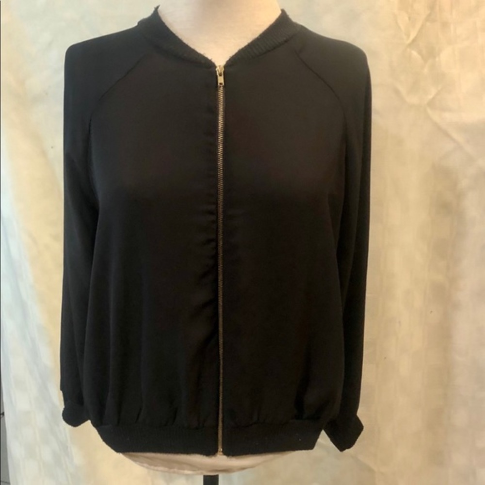Epique Moi Thin Black Jacket Skull on Back Size S